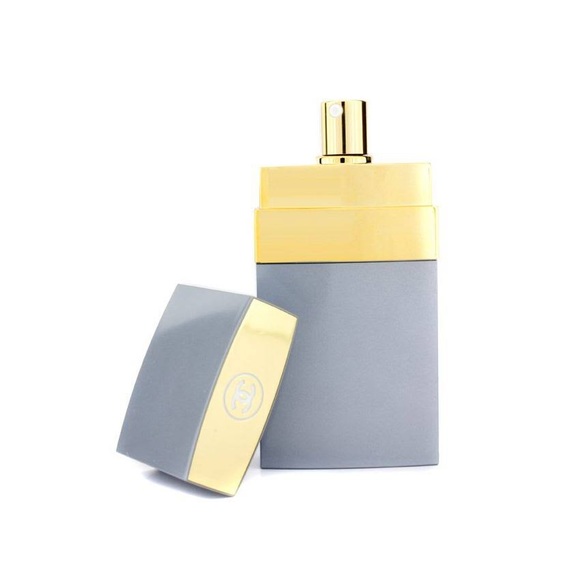 CHANEL Other - VTG No.19 CHANEL Eau de Parfum Spray Refillable Gray Case RARE 1.7oz 70% Full